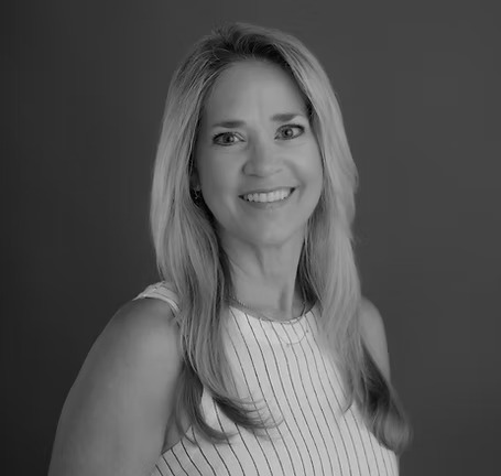 merideanAbout0300 Tracy Mills